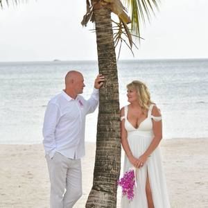 Meet your Posher, Stormy